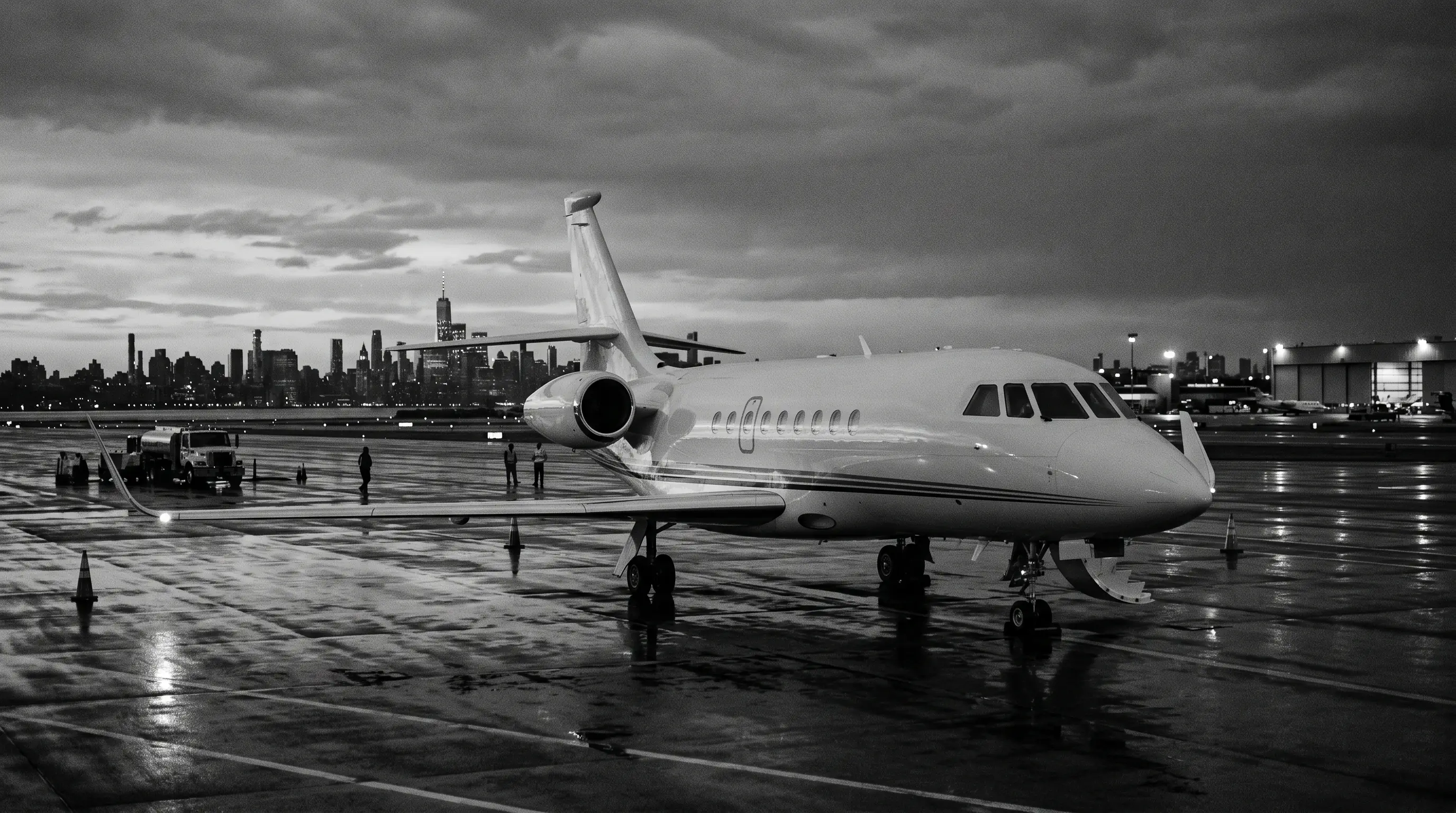 Dassault Falcon 2000LXS Charter